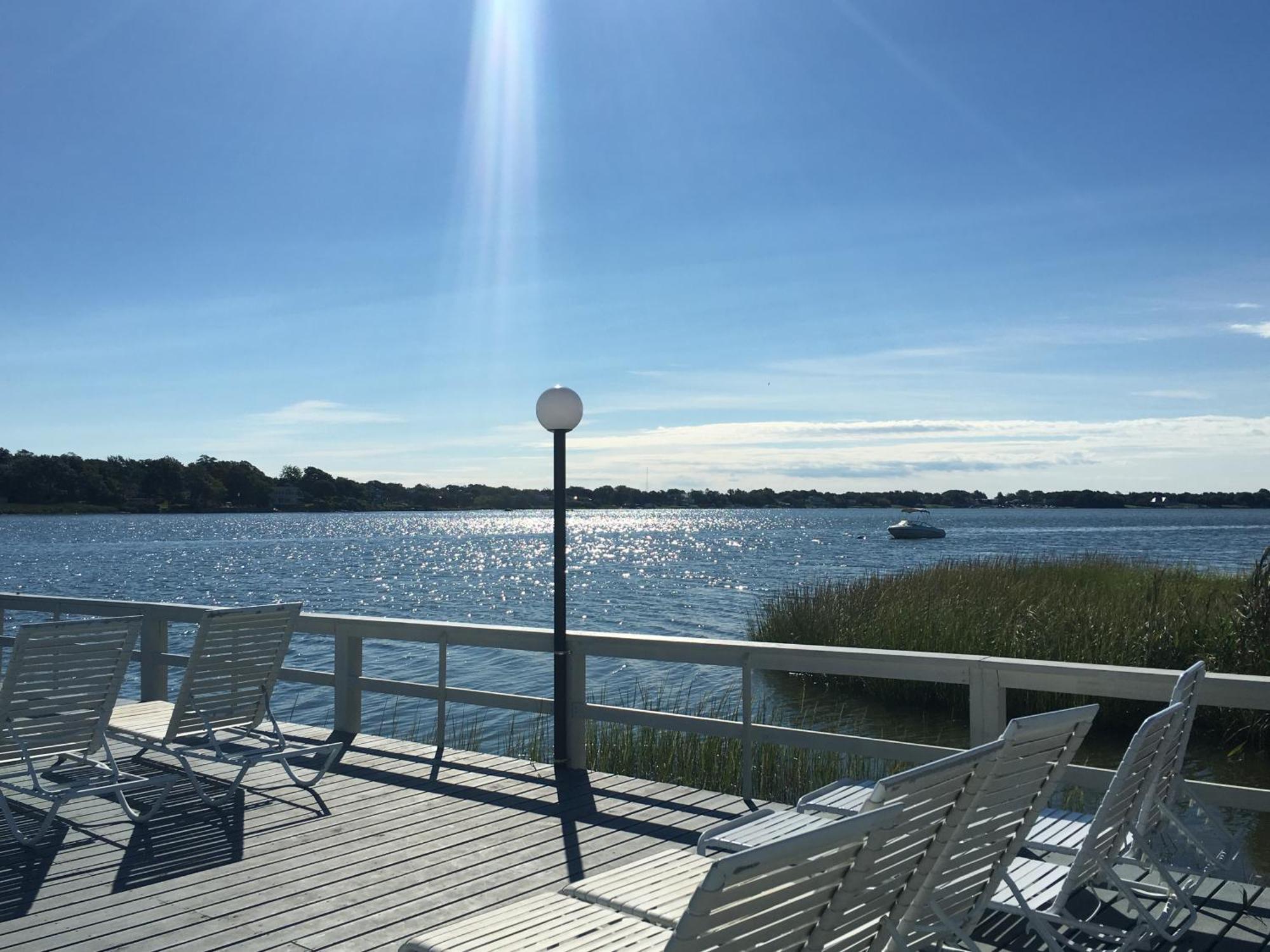 Bayview Resort Hampton Bays Exterior photo